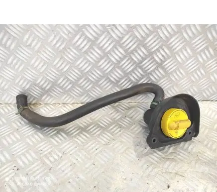 Renault Trafic III (X82) Oil filler cap 8200795333