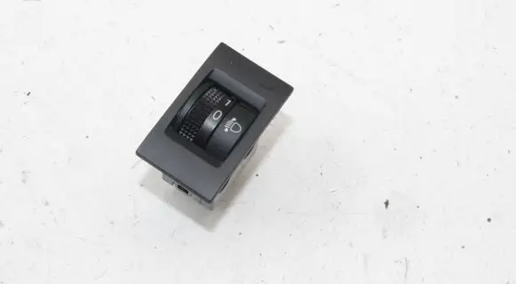Nissan Leaf II (ZE1) Headlight level height control switch