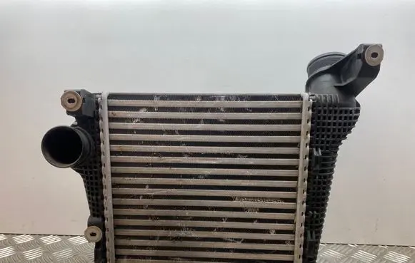 Porsche Macan (95B) Intercooler radiator 95B145804E T95B360 HCC00385298