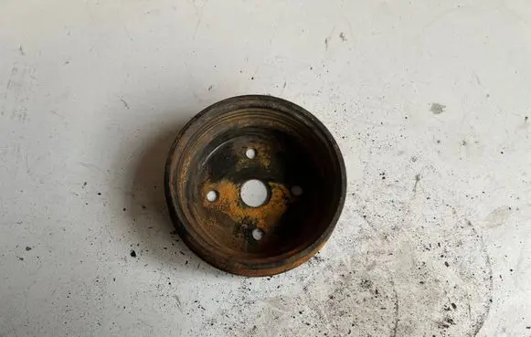 Nissan Almera Water pump pulley 