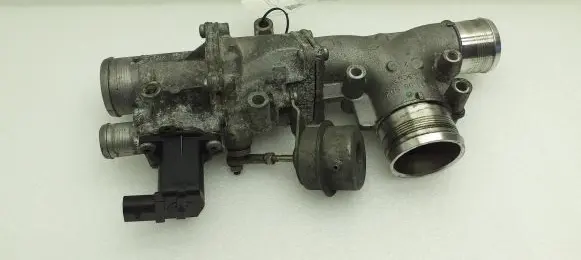 Jaguar XJ X351 EGR valve 9X2Q6C860DB 1045175S01