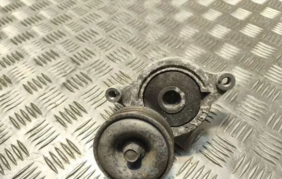 Mazda 3 II Generator/alternator belt tensioner K3212