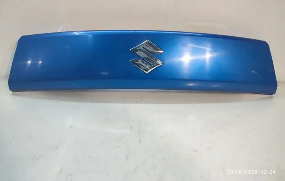 Suzuki Splash Tailgate trim 8394151K10