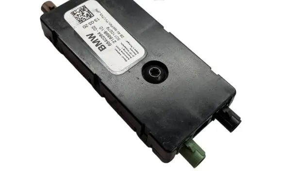 BMW X4 G02 Aerial antenna amplifier 218898 6840264 50110279