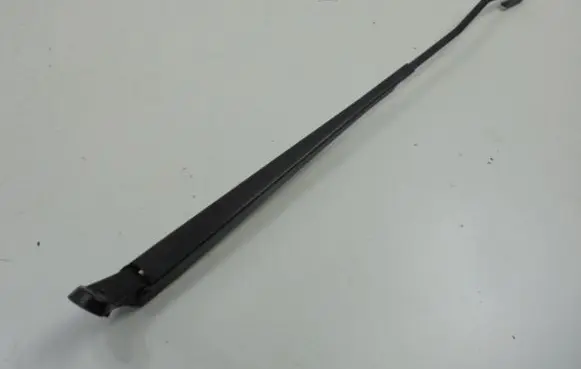 Citroen Xsara Picasso Front wiper blade arm