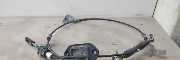 Gear shift cable linkage