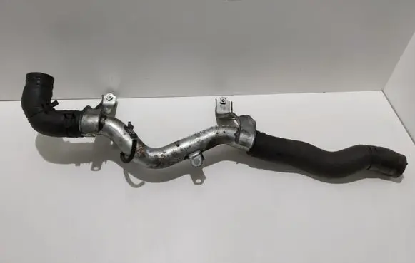 Lexus IS 220D-250-350 Engine coolant pipe/hose