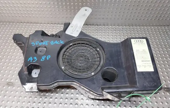 Audi A3 S3 8P Subwoofer speaker S26380309 8P4035382E