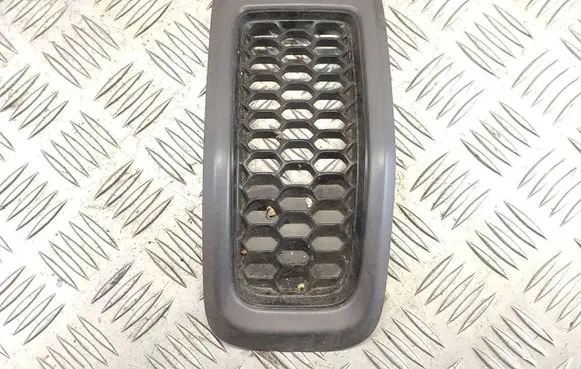 Jeep Cherokee Front bumper upper radiator grill 6CY39TRMAA 68303626AA