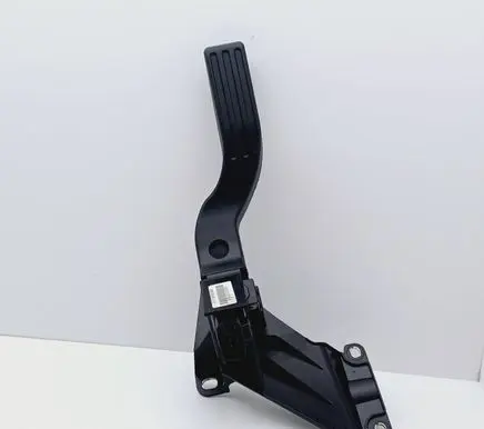 Ford Mondeo Mk III Accelerator throttle pedal 2S719F836DA