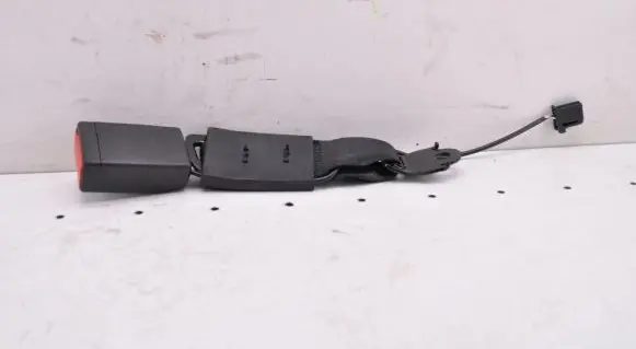 Opel Mokka X Rear seatbelt buckle 42450188