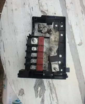 Opel Zafira C Positive cable (battery) 