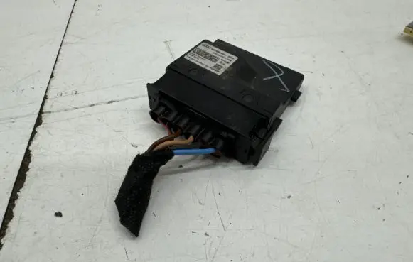 Audi A4 S4 B9 Fuel injection pump control unit/module 4M0906093H