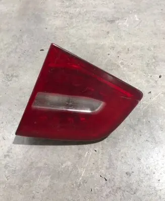 Audi A6 S6 C6 4F Tailgate rear/tail lights 4F5945094E