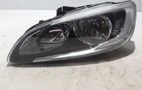 Volvo S60 Headlight/headlamp 31420287