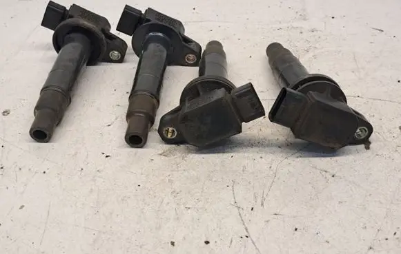 Toyota Prius (NHW20) High voltage ignition coil 9091902240