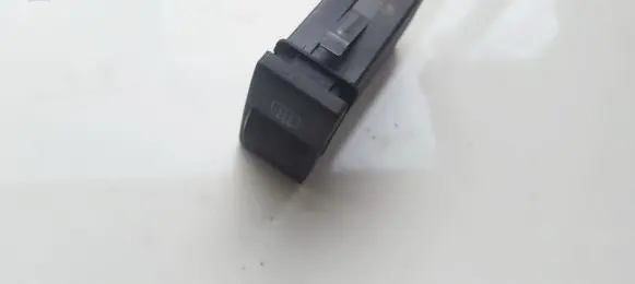 Audi A4 S4 B5 8D Windscreen/window heater switch 4D0941503B