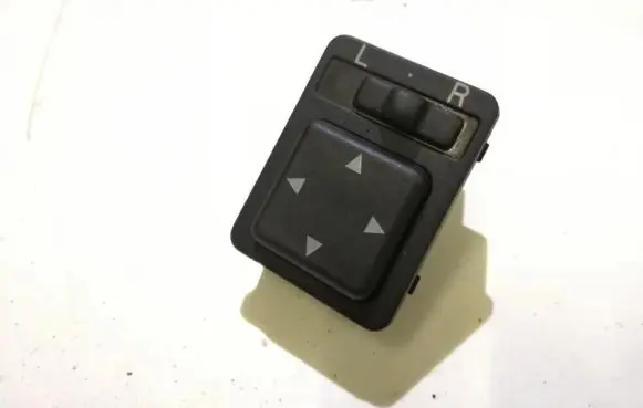 Toyota Avensis T220 Wing mirror switch 8487005020 96903221000