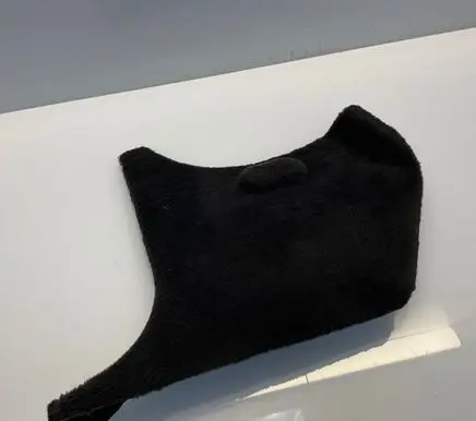 Mercedes-Benz E W211 Foot area side trim A2116800106 430673 YAP104000204