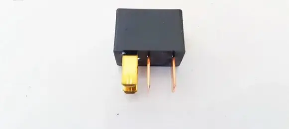 Mitsubishi Outlander Other relay acv31212 mr588587