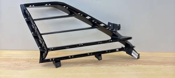 Lamborghini Urus Front bumper lower grill 4ML807681B