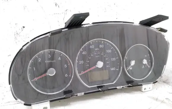 Hyundai Santa Fe Speedometer (instrument cluster) 940112B626