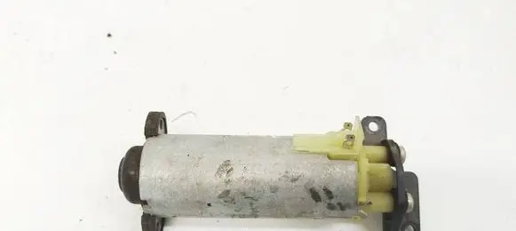 Volkswagen Touareg I Seat adjustment motor 0130002529 198391-102