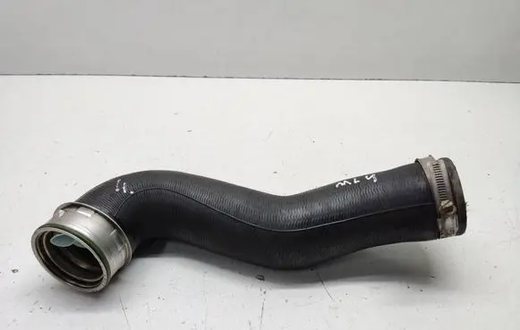 Mercedes-Benz ML W164 Intercooler hose/pipe A1645282082