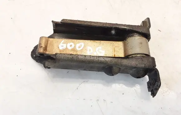 Mercedes-Benz W123 Rear door check strap stopper