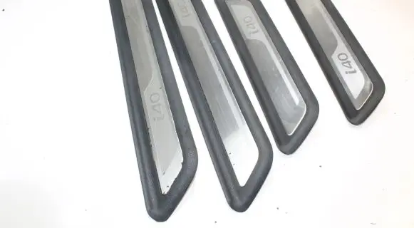 Hyundai i40 sill trim set (inner) 