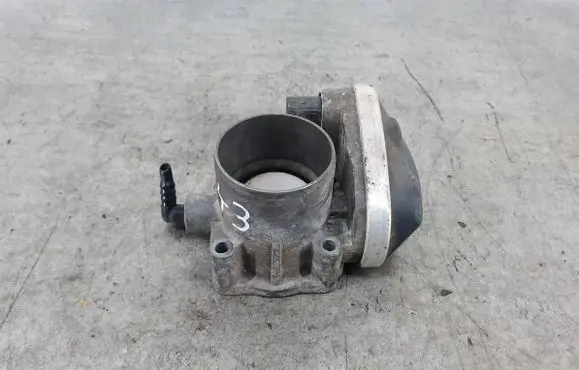 Renault Scenic II - Grand scenic II Throttle body valve 