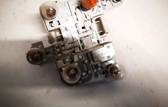Volvo S40 Tail light bulb cover holder 28138007 281322