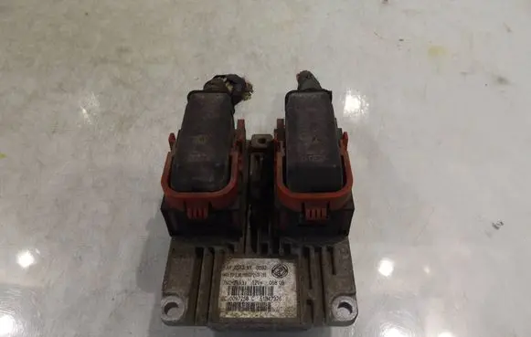 Fiat Grande Punto Engine control unit/module 51847326