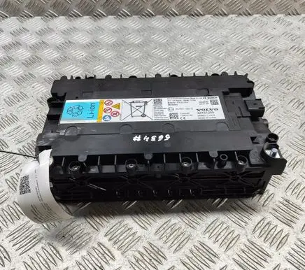 Volvo XC60 Hybrid / electric car battery 32431285