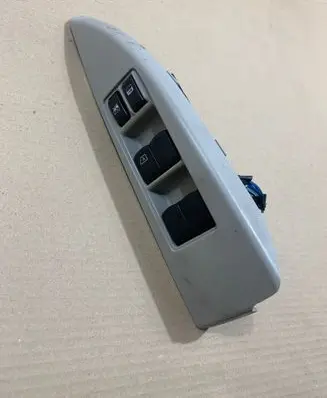 Subaru Outback Electric window control switch 157525