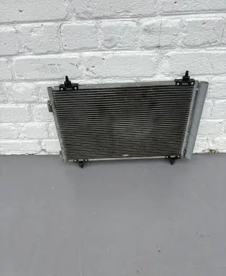 Peugeot 5008 A/C cooling radiator (condenser) 94826 857047 6932