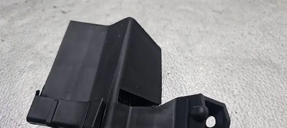 Tesla Model Y Sill/side skirt trim 155537700B