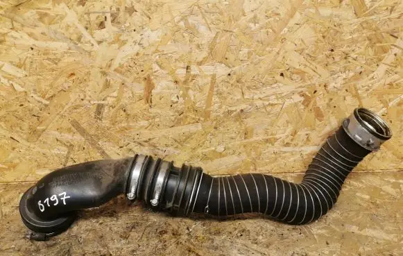 Mercedes-Benz CLC CL203 Air intake hose/pipe A2710901837 0110748A 4010527A