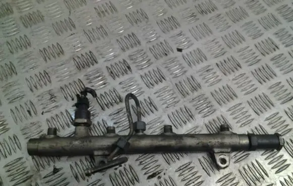 Fuel pressure sensor