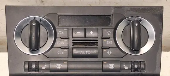 Audi A3 S3 8P Climate control unit 8P0820043J 412206018030