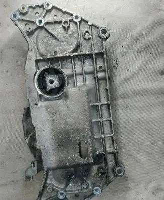 Volkswagen Touran I Front subframe 1K0199313h 5092003