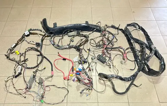 Mercedes-Benz Vito Viano W639 Panel wiring A6395402733 A6385454440 AQP7663536