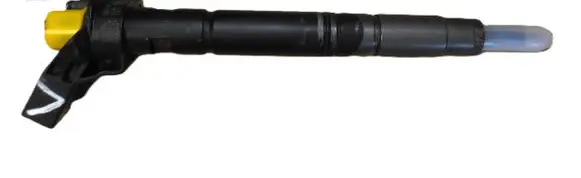 Audi A5 8T 8F Fuel injector 0445117021