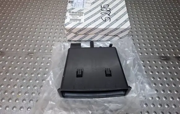 Fiat Grande Punto Glove box 68124199AA 735421815