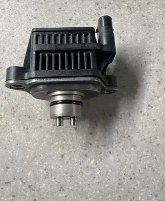 Porsche Macan (95B) Camshaft vanos timing valve 06M906048F