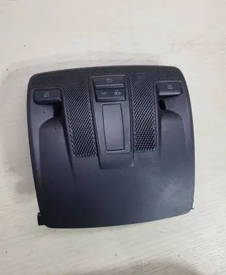 Mercedes-Benz B W246 W242 Front seat light A0009007500 A1669026701 DLG189900