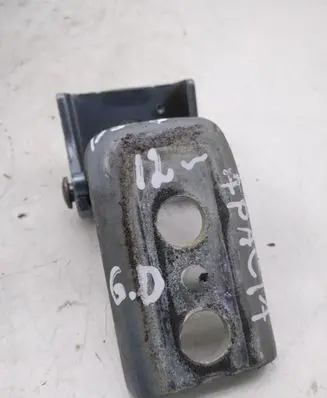 Citroen DS5 Rear door lower hinge