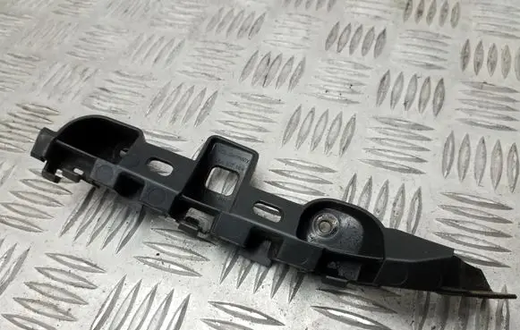Volkswagen PASSAT B7 Front bumper mounting bracket 3AA807184