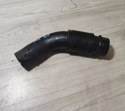 Peugeot Rifter Air intake hose/pipe 9810920980