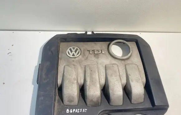 Volkswagen PASSAT B6 Engine cover (trim) 03G103925BJ